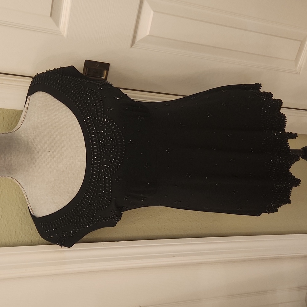 First Glance beaded dressy top Sz Med